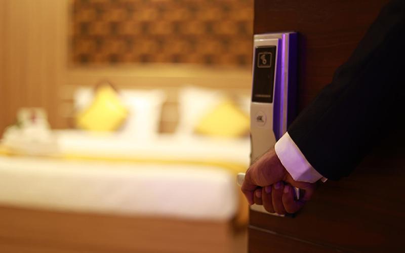 Hotel Emirates Kannangad Dış mekan fotoğraf
