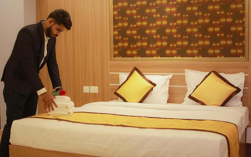 Hotel Emirates Kannangad Dış mekan fotoğraf